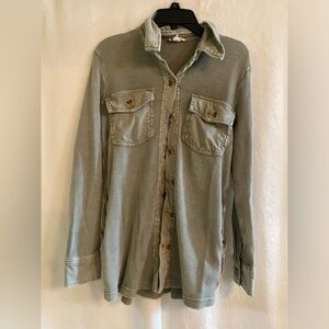 tribal jeans button up shacket, size XS but fits like small, army green